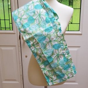 Lilly Pulitzer Size 4 Capri Pants